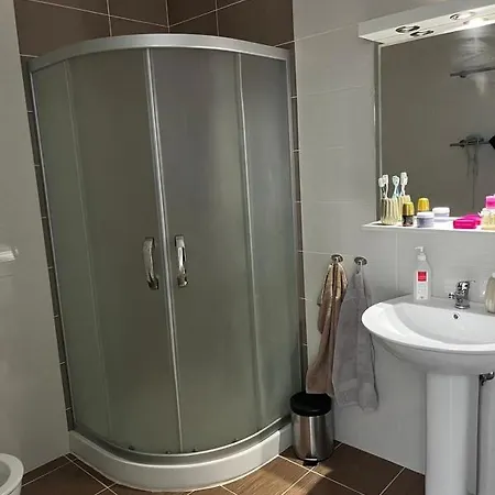 Apartamento Geni White *